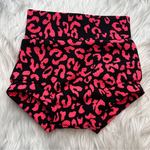 Pink Cheetah print Bummie and headband. - Picture 3 of 3